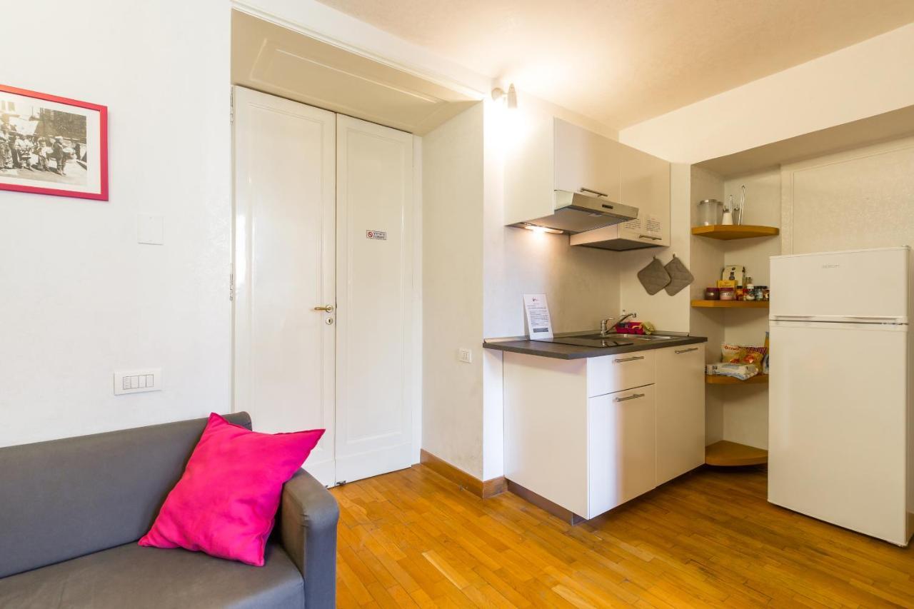 Casalice Mini Apartments Napoli Екстер'єр фото
